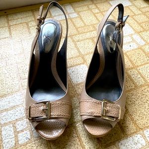 Tan Alfani sling back heel